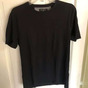 Banana Republic medium men’s dress crew shirt